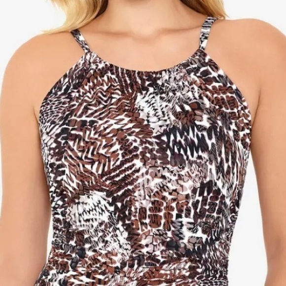 Swim Solutions Women's High Neck V-Back Printed One Piece Swimsuit - Picture 3 of 7